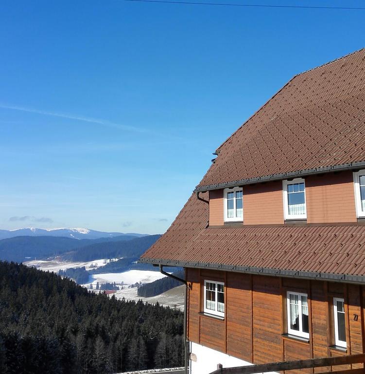 Pension Forsthaus Taele - Das Gaestehaus Vom Schwarzwaldgasthaus Salenhof Titisee-Neustadt Ngoại thất bức ảnh